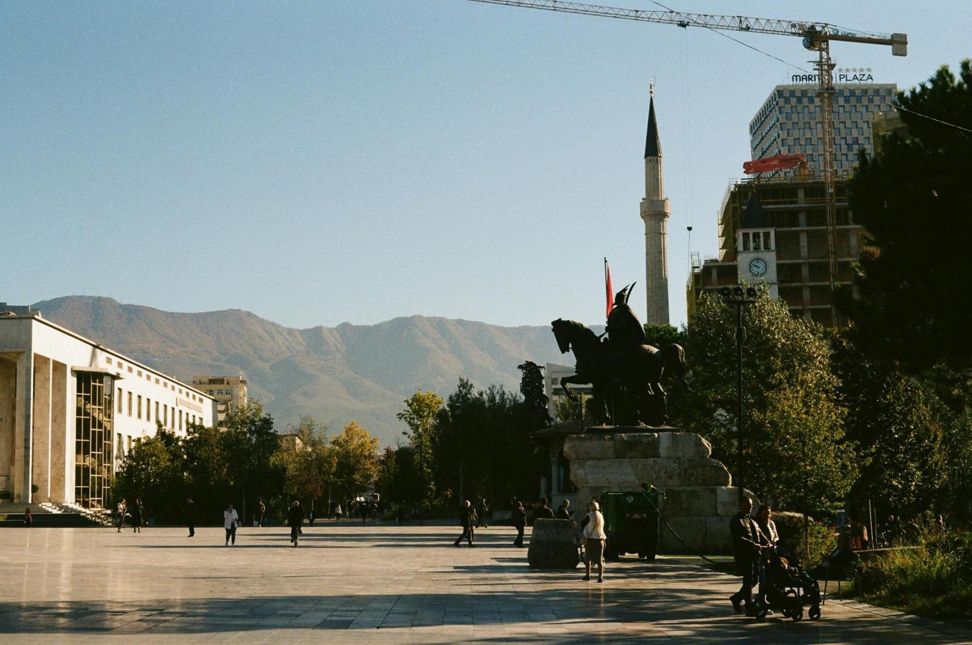 Apartment'S City Center Aquilo Tirana Exterior photo
